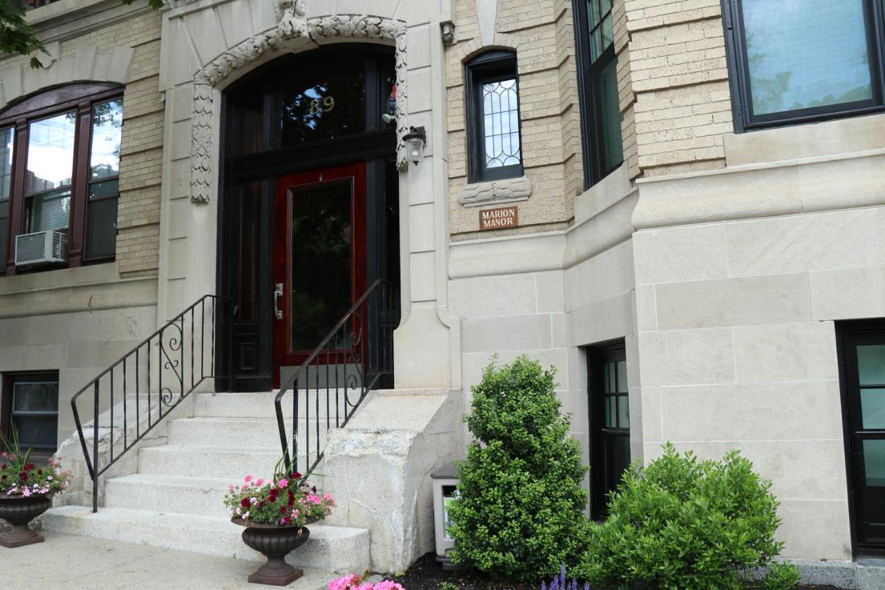 A Stylish Stay W/ A Queen Bed, Heated Floors.. #37 Brookline Bagian luar foto